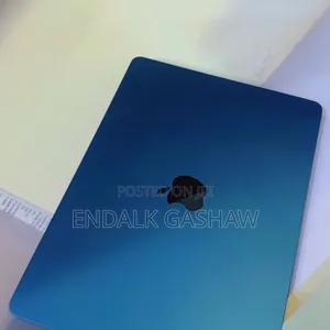 New Laptop Apple MacBook Air 2022 M2 8GB Apple M2 SSD 256GB