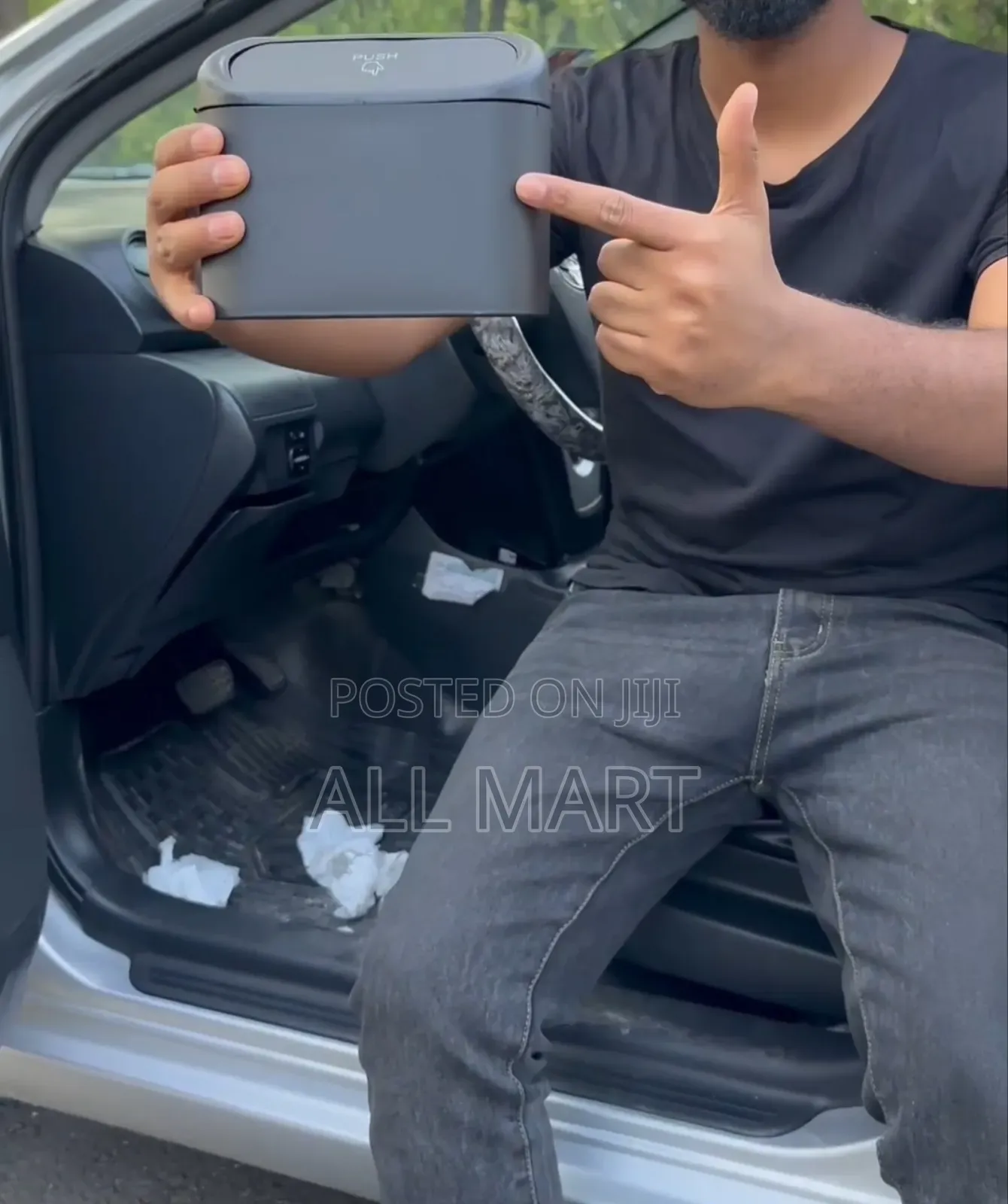 የመኪና ውስጥ ቁሻሻ መጣያ