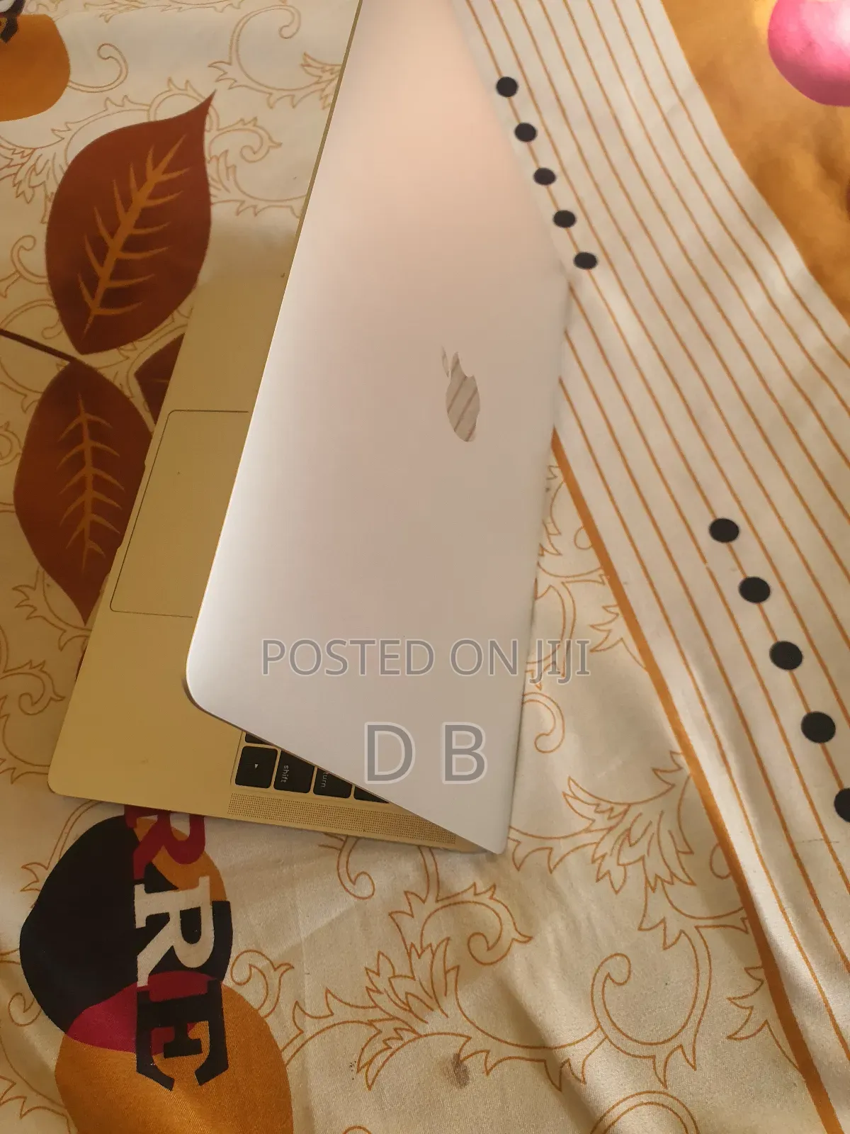 New Laptop Apple MacBook Air 2019 8GB Intel Core i5 SSD 256GB