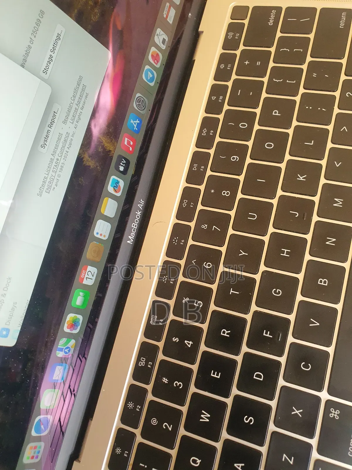 New Laptop Apple MacBook Air 2019 8GB Intel Core i5 SSD 256GB