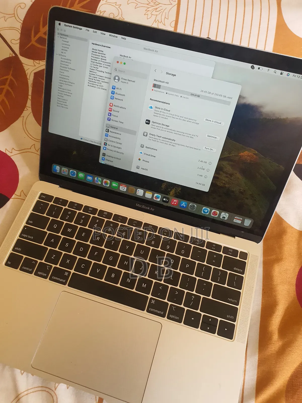 New Laptop Apple MacBook Air 2019 8GB Intel Core i5 SSD 256GB