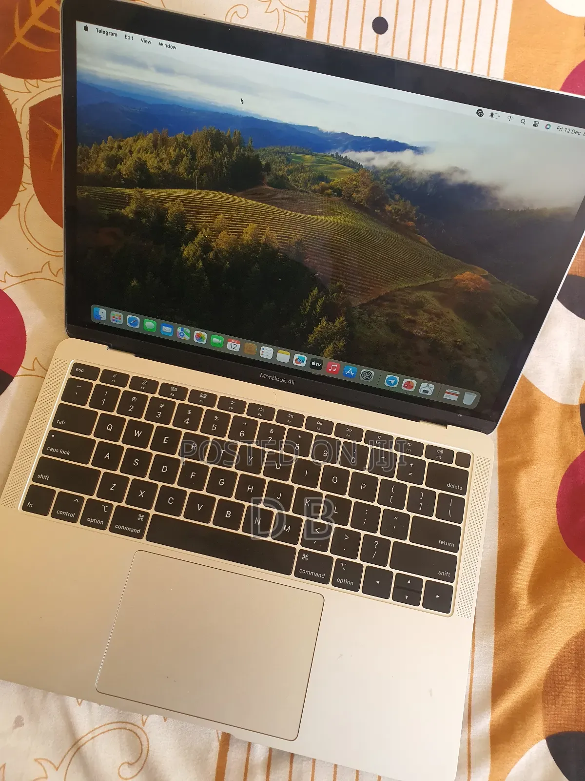 New Laptop Apple MacBook Air 2019 8GB Intel Core i5 SSD 256GB