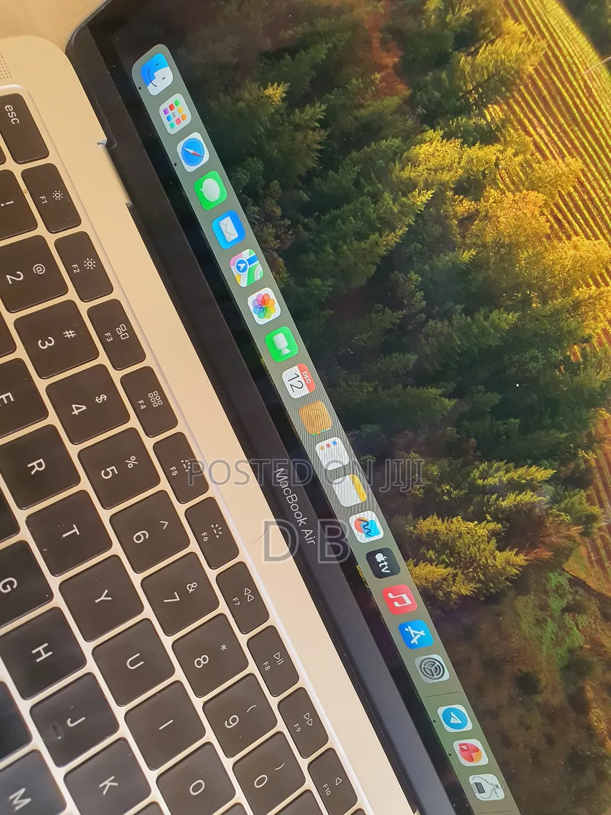 New Laptop Apple MacBook Air 2019 8GB Intel Core i5 SSD 256GB