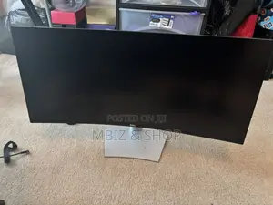 Photo - Dell 34 Curved Gaming Monitor