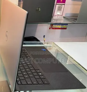 Photo - New Laptop Dell XPS 15 16GB Intel Core I7 SSD 512GB