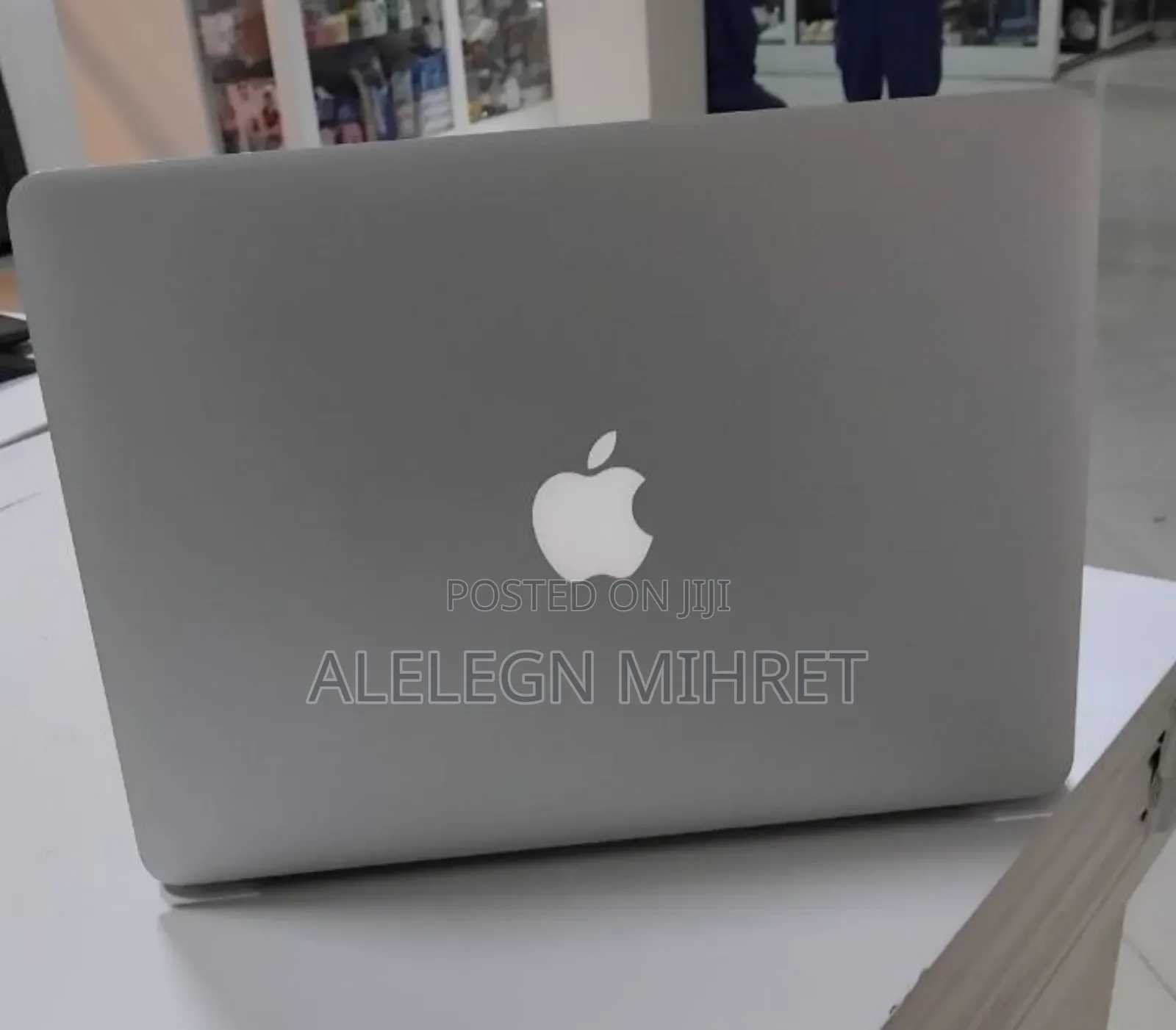 New Laptop Apple MacBook 2014 8GB Intel Core I5 SSD 256GB