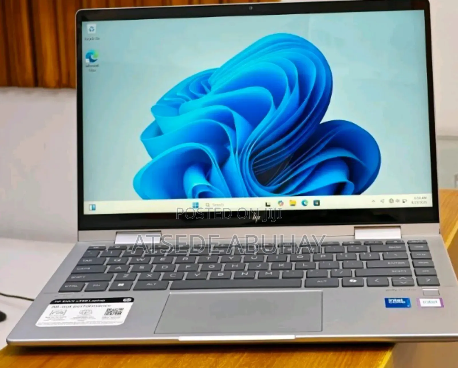 New Laptop HP Envy X360 16GB Intel Core I7 SSD 512GB