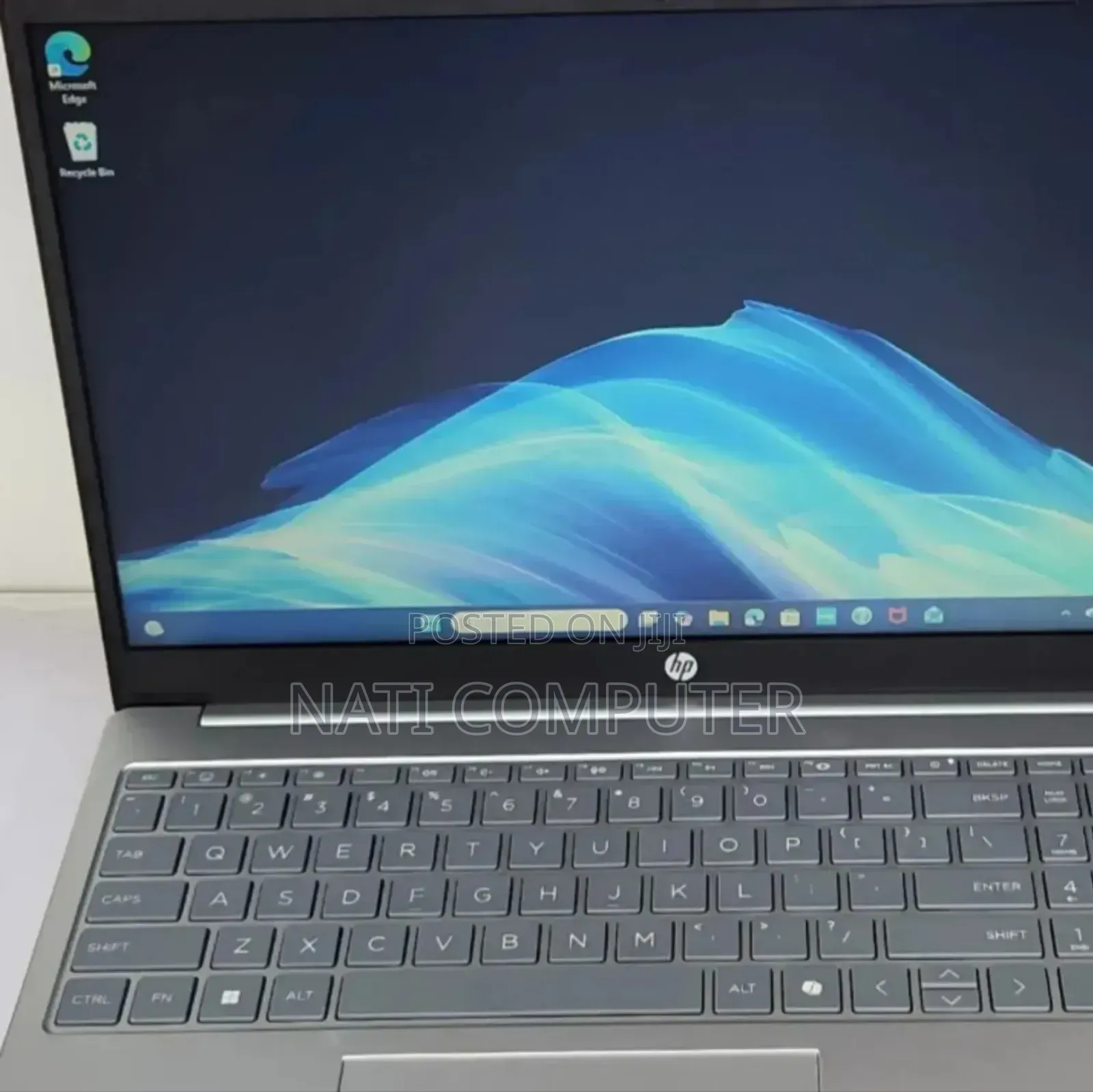 New Laptop HP Envy x360 8GB Intel Core i5 SSD 256GB