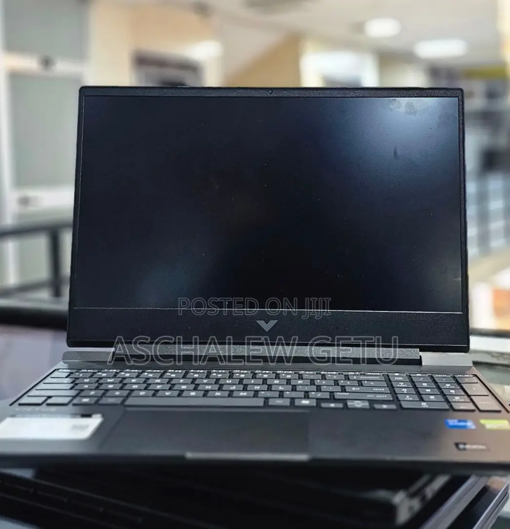 New Laptop HP Victus 15 8GB Intel Core I5 SSD 512GB