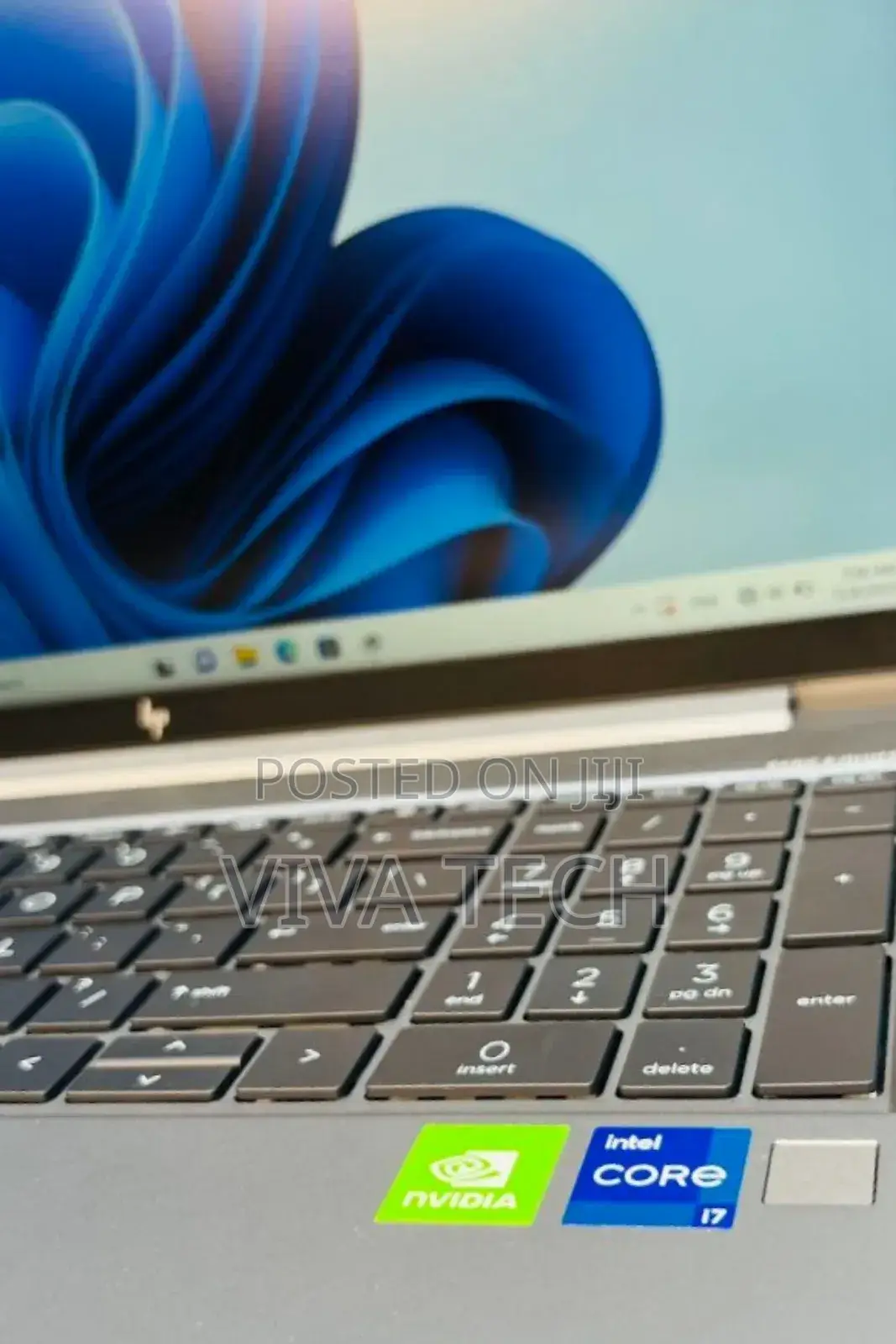 New Laptop HP ZBook Studio 16GB Intel Core I7 SSD 512GB