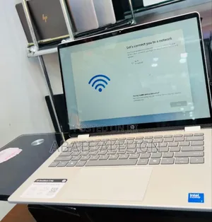 New Laptop HP OmniBook 7 14" 16GB Intel Core I7 SSD 1T