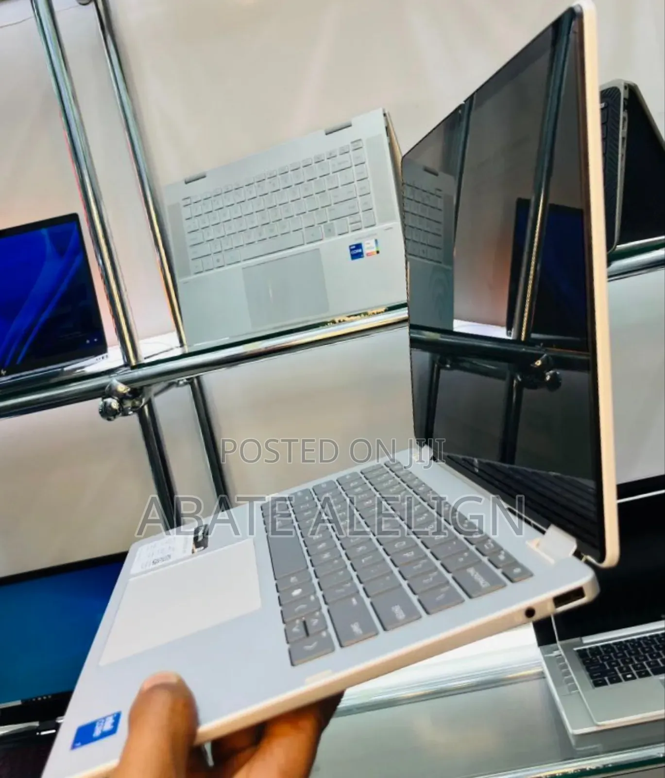 New Laptop HP OmniBook 7 14" 16GB Intel Core I7 SSD 1T