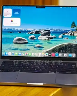 Photo - New Laptop Apple MacBook Pro M1 32GB Apple M1 SSD 512GB