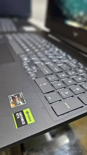 New Laptop HP Victus 15 16GB AMD Ryzen 7 SSD 512GB