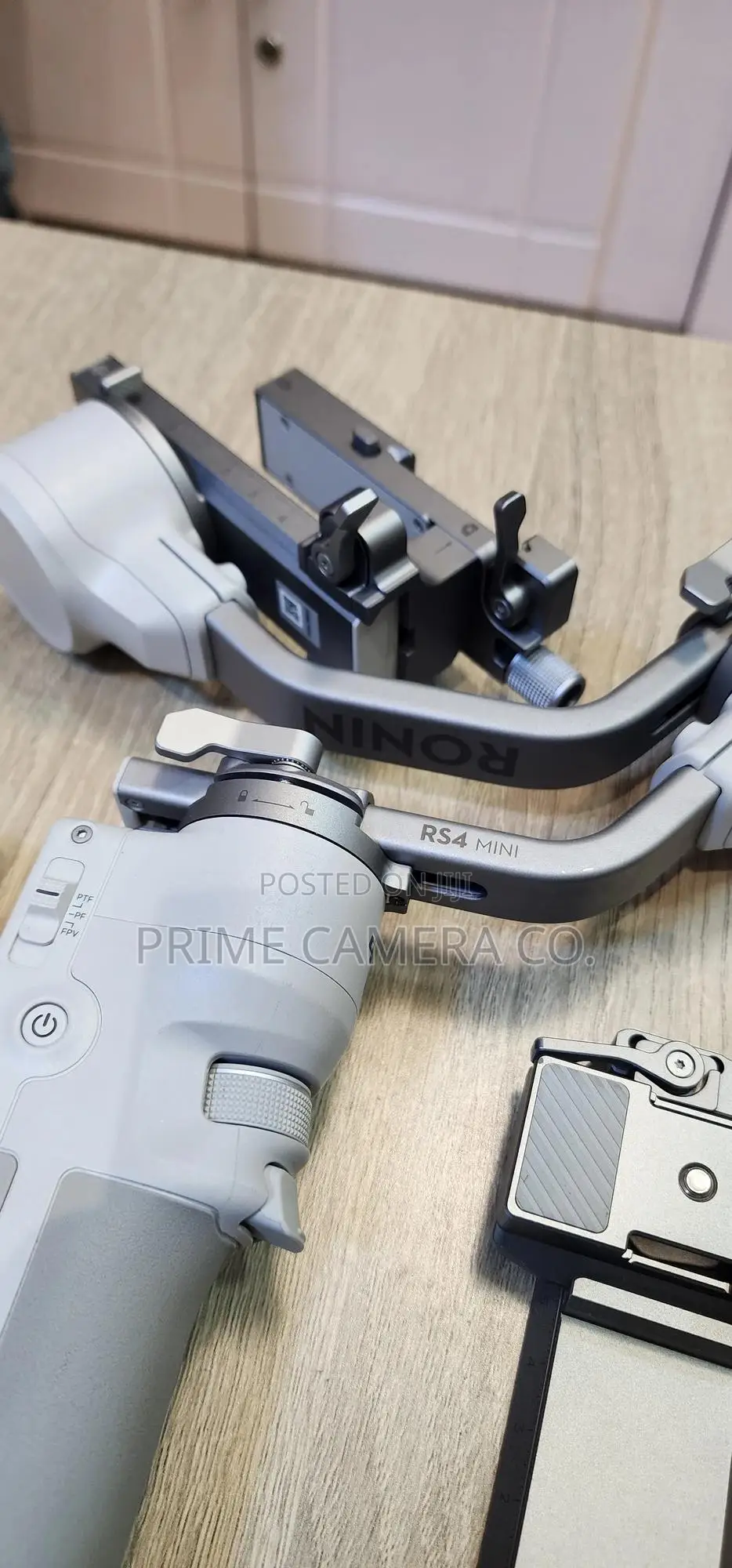 Dji Rs 4 Gimbal Stabilizer