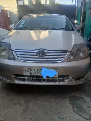 Photo - Toyota Corolla 2003 Beige