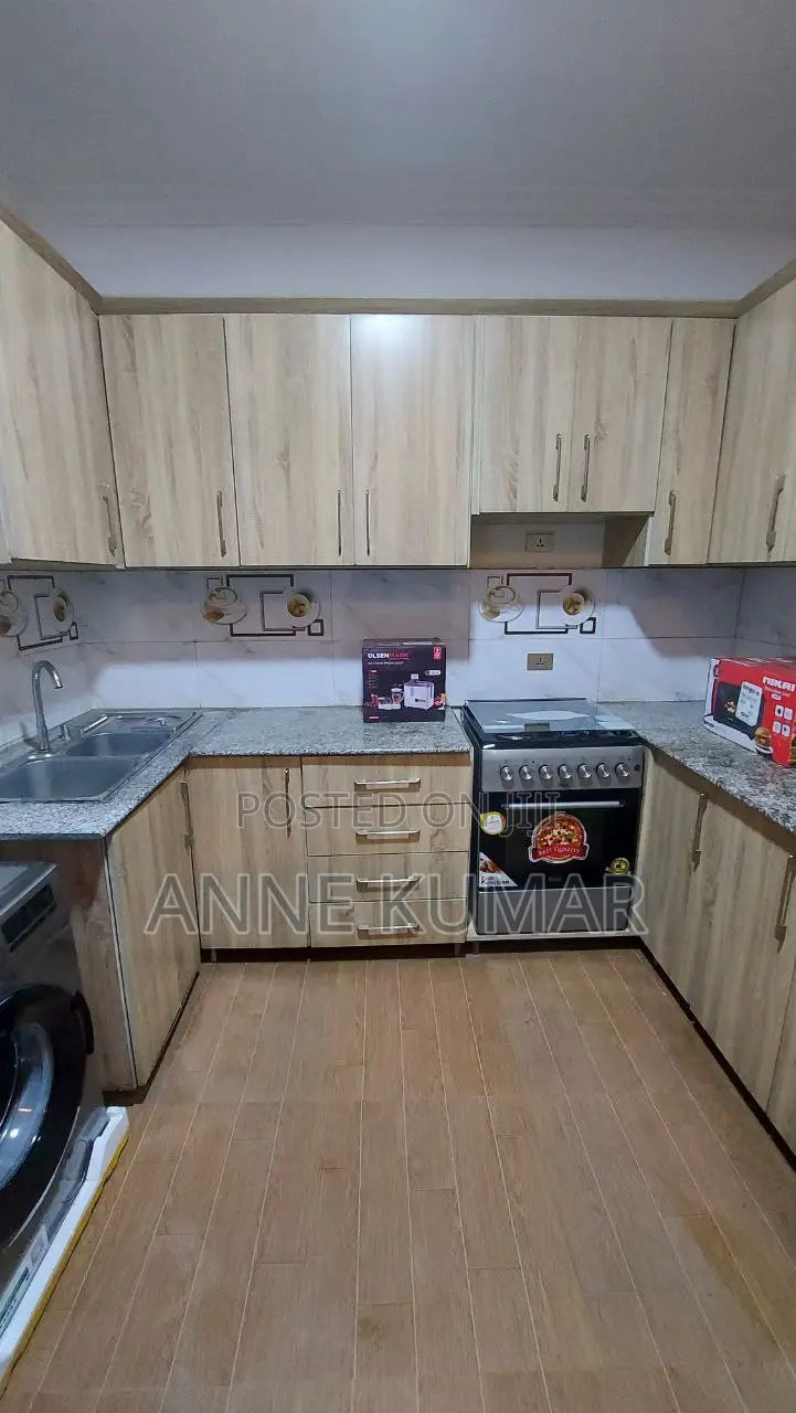Furnished 7bdrm Villa in Bole for rent