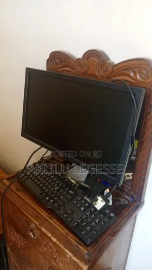 Photo - Desktop Computer Dell Optiplex 7020 8GB Intel Core I7 HDD 500GB