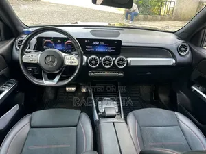 Mercedes-Benz EQB 2023 Black