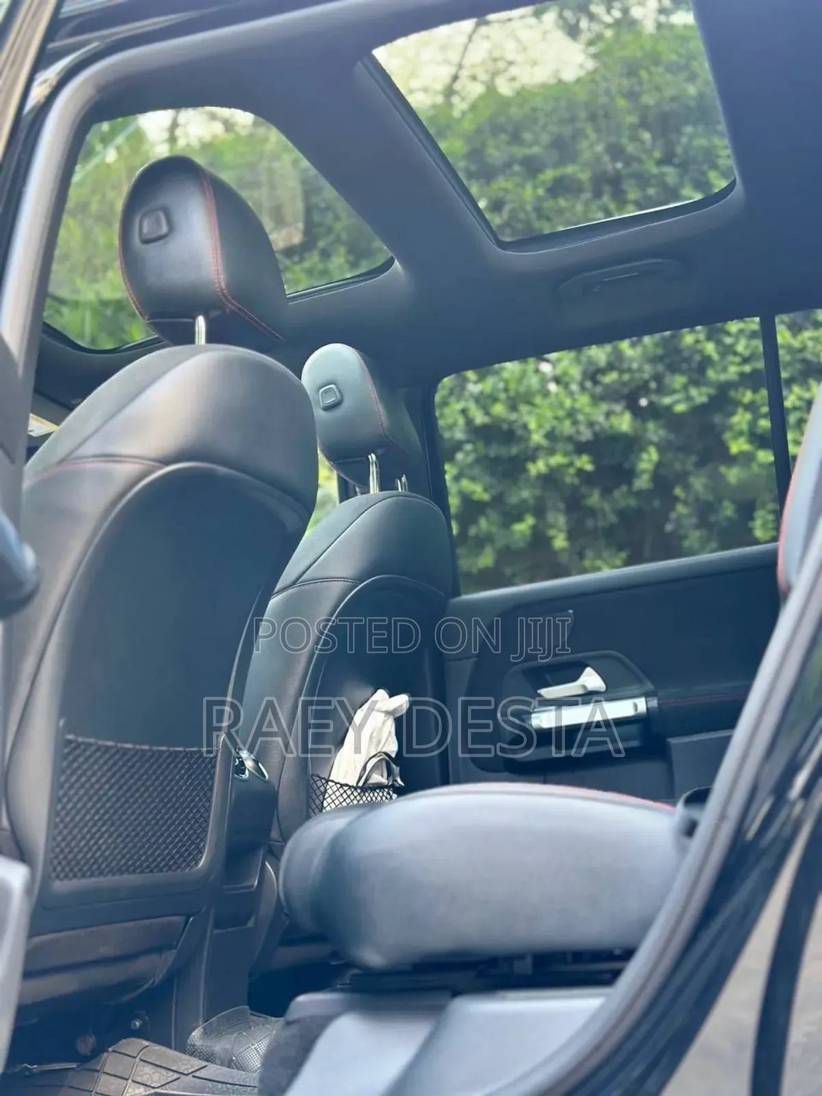 Mercedes-Benz EQB 2023 Black