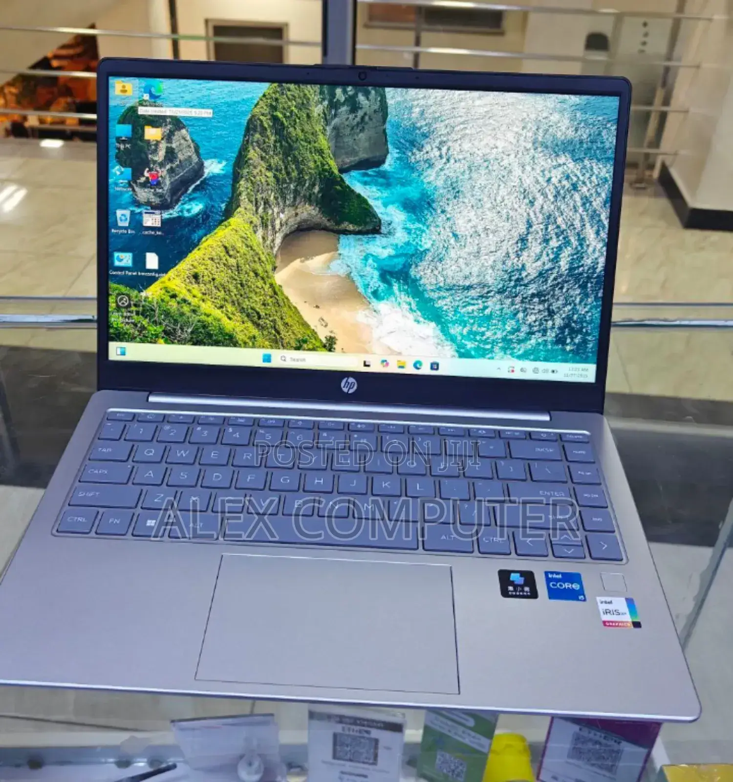 New Laptop HP Stream Notebook 16GB Intel Core I5 SSD 512GB