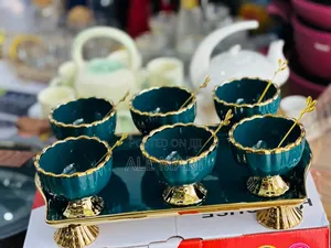 Photo - የፍሩትና የገንፎ ማቅረቢያ