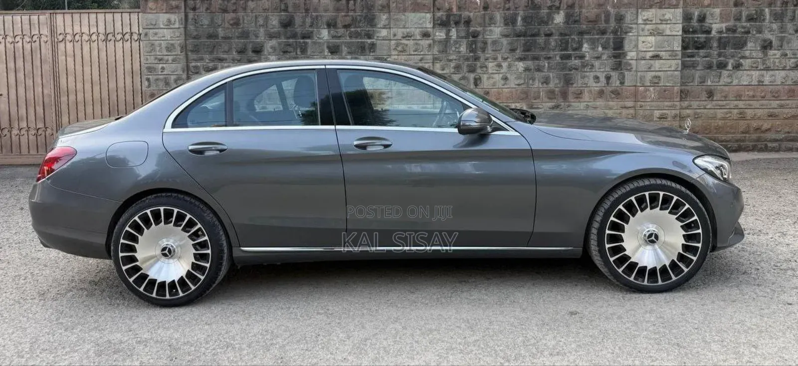 Mercedes-Benz C180 2017 Silver