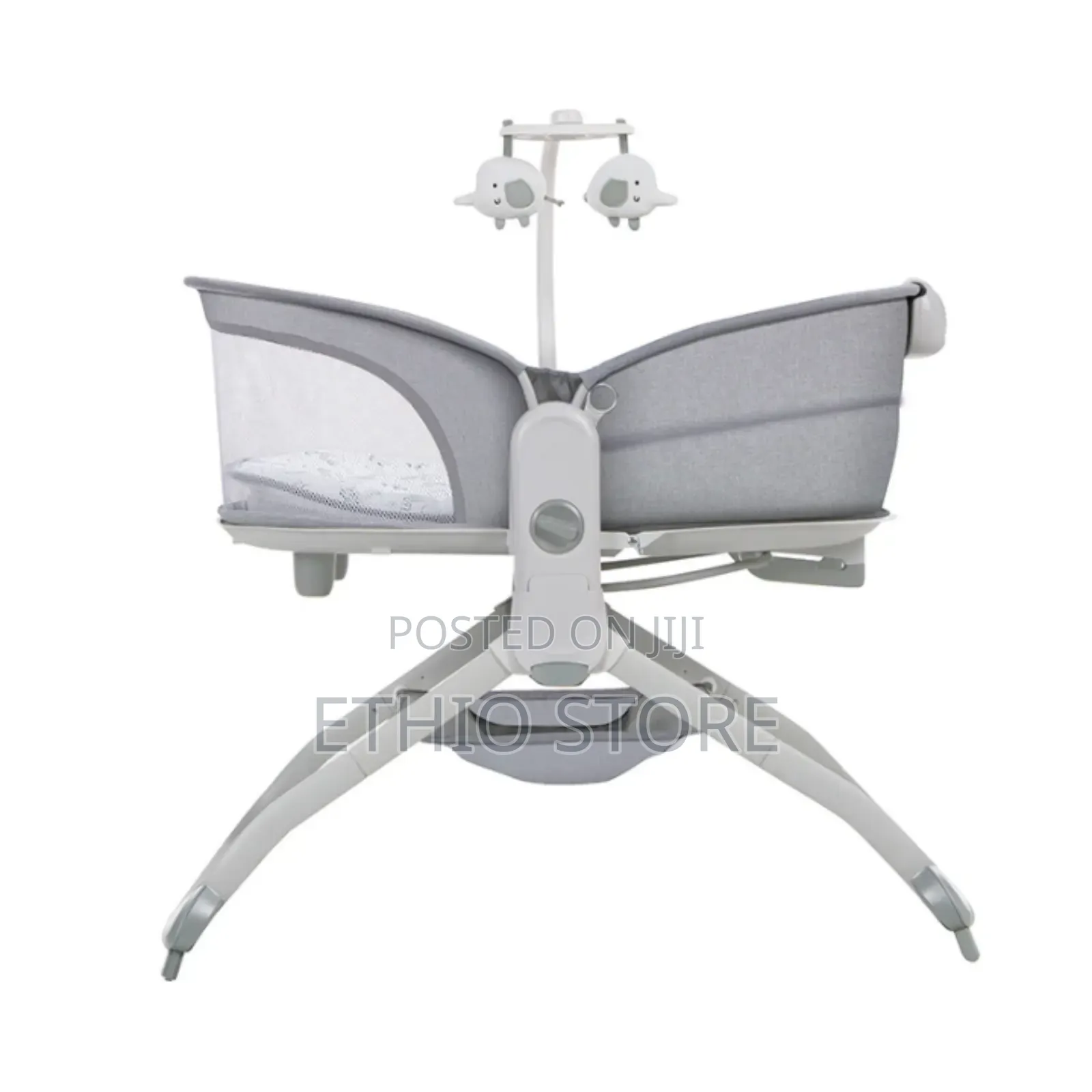 Mastela 6-in-1 Multi-Functional Baby Bassinet