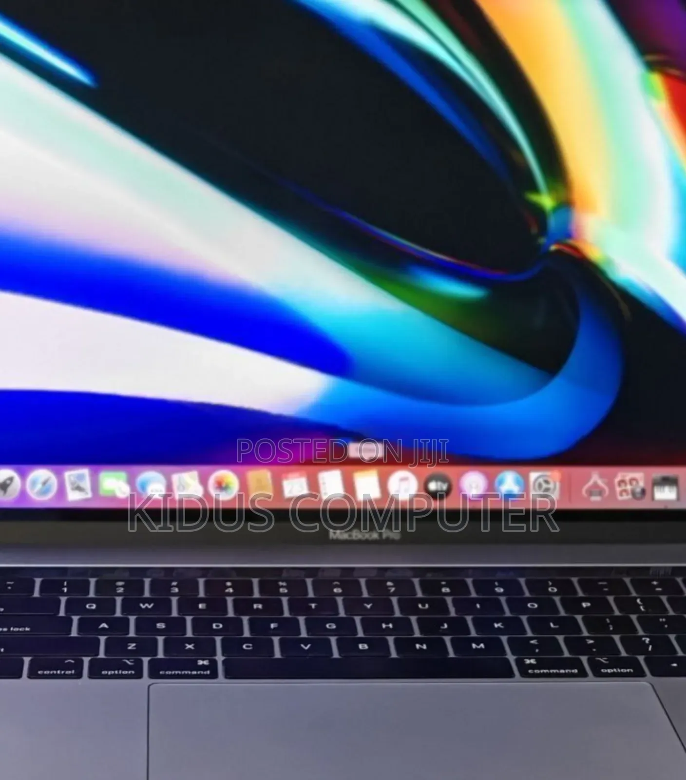 New Laptop Apple MacBook Pro 2019 32GB Intel Core I9 SSD 512GB