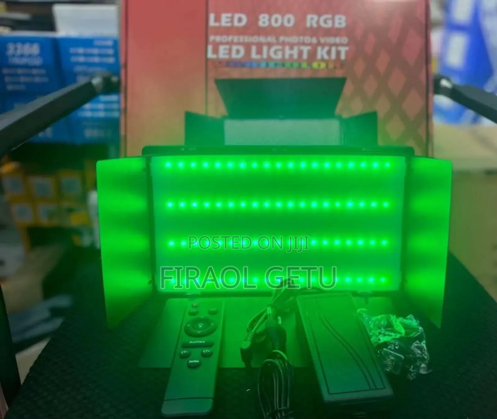 Led 800 RGB Professional Photo and Video Light Kit