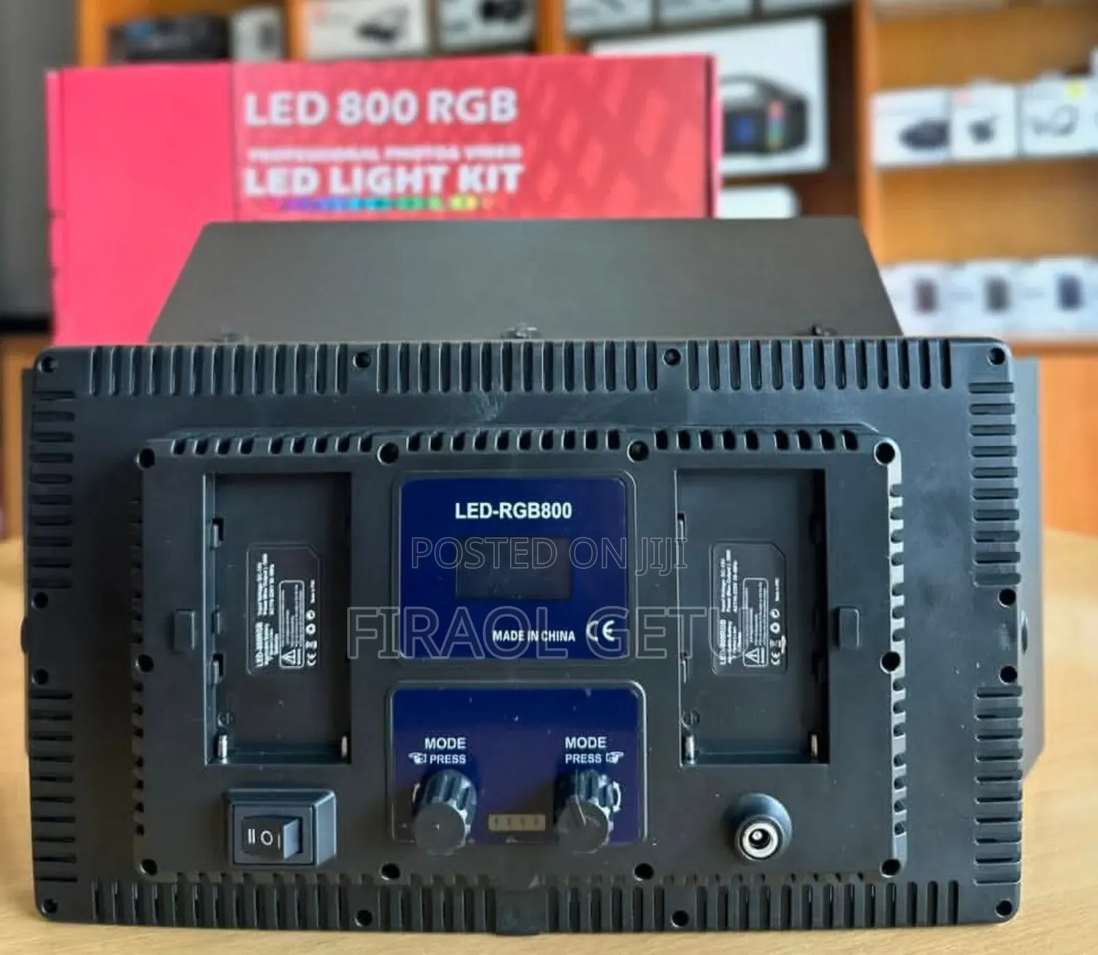 Led 800 RGB Professional Photo and Video Light Kit