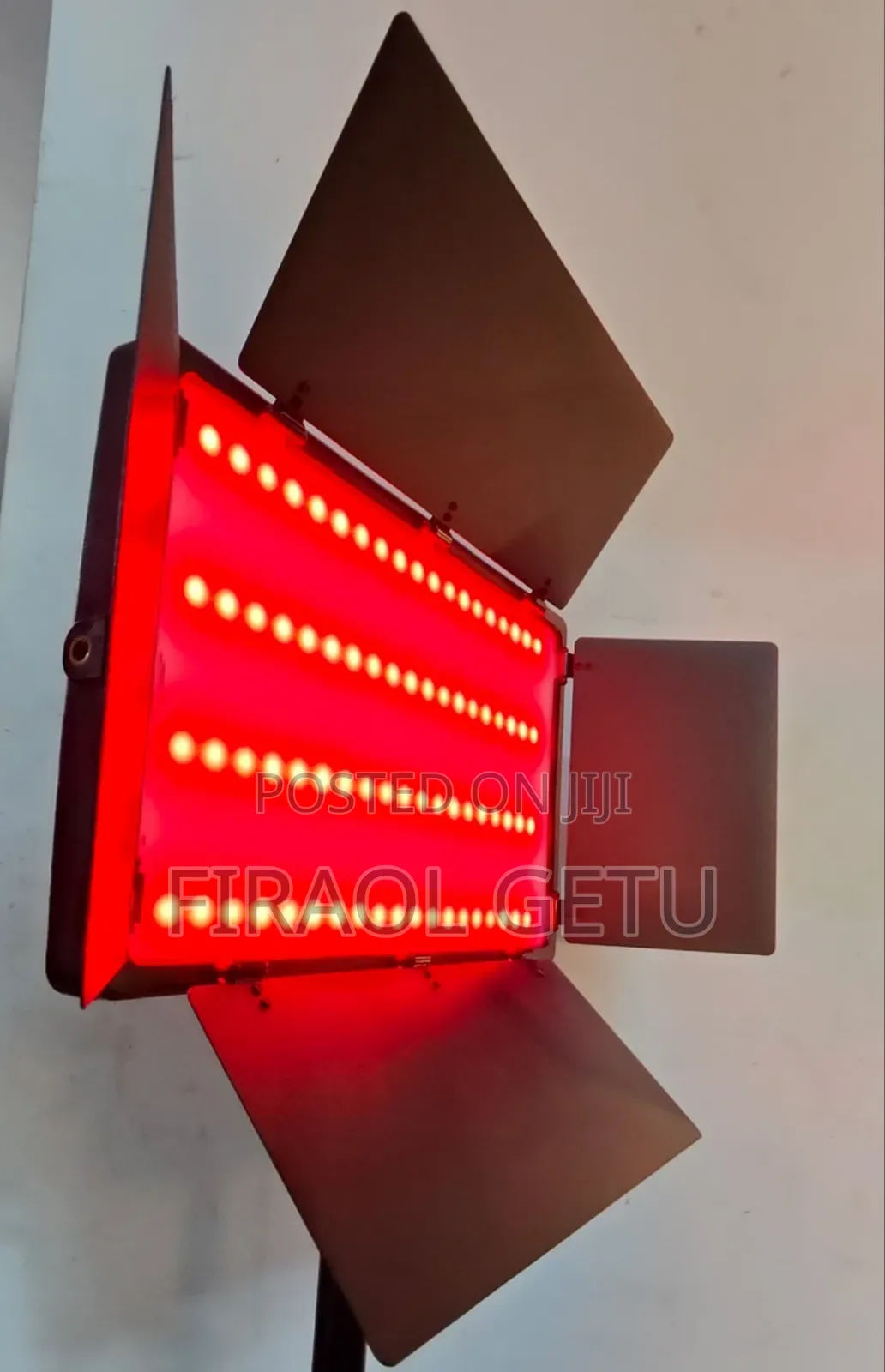 Led 800 RGB Professional Photo and Video Light Kit