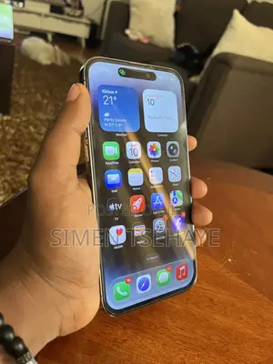 Photo - Apple iPhone 14 Pro Max 256 GB Purple