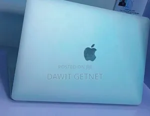 New Laptop Apple MacBook Pro 2023 M2 8GB Apple M2 SSD 256GB