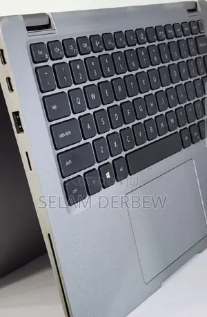 Photo - New Laptop Dell Latitude 3301 16GB Intel Core I7 SSD 512GB