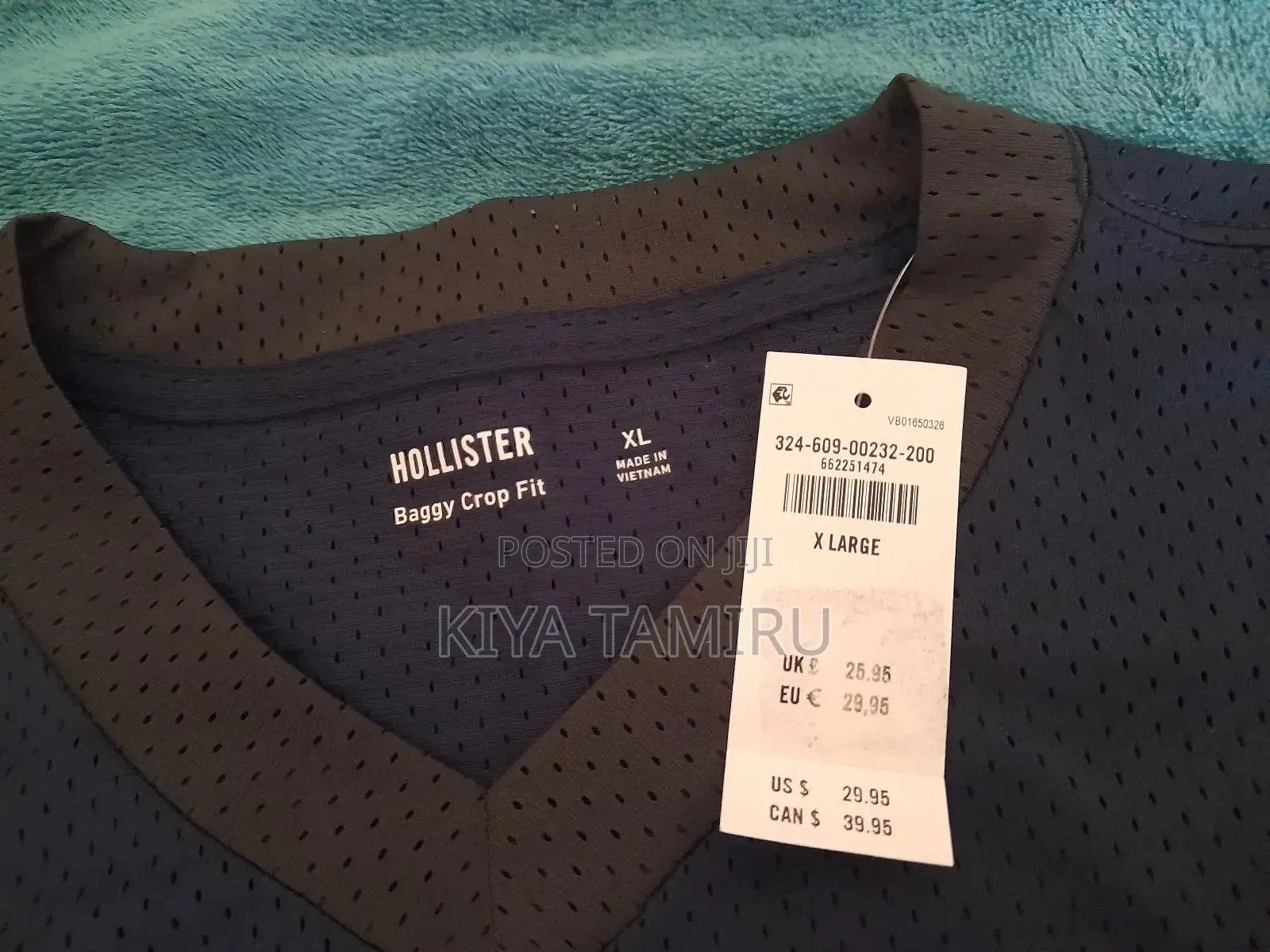Hollister Baggy Crop Fit