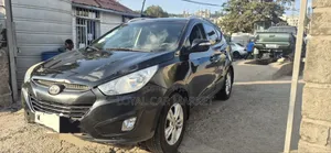 Photo - Hyundai Ix35 2012 Black