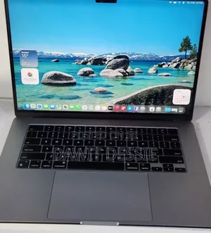 New Laptop Apple MacBook Air 2022 M2 8GB Apple M2 SSD 256GB