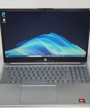 New Laptop HP Stream Notebook 8GB AMD Ryzen 3 SSD 256GB