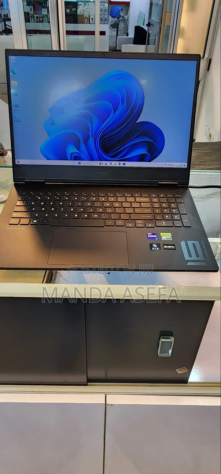 New Laptop HP Omen 16 16GB Intel Core I9 SSD 1T