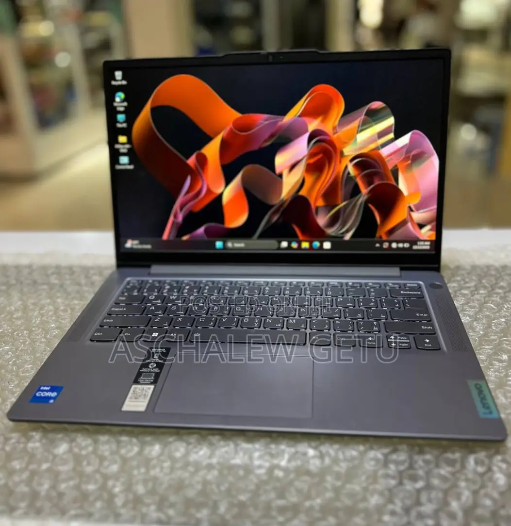 New Laptop Lenovo Ideapad 3 8GB Intel Core I5 SSD 512GB