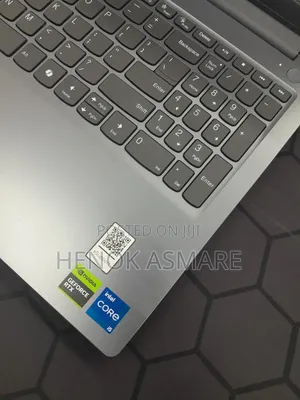 New Laptop Lenovo LOQ 15ARP9 12GB Intel Core I5 SSD 256GB
