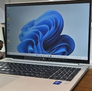 New Laptop HP EliteBook 850 G8 16GB Intel Core I7 SSD 512GB