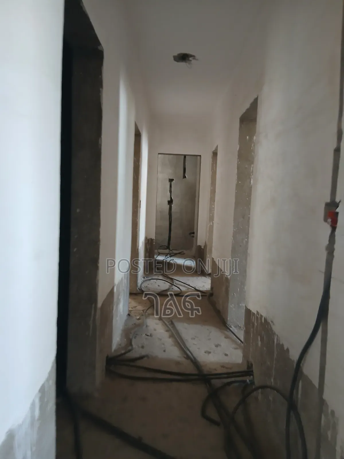 3bdrm Apartment in ባንቪስ ላይ ሰሚ ፊኒሽድ, Bole for sale