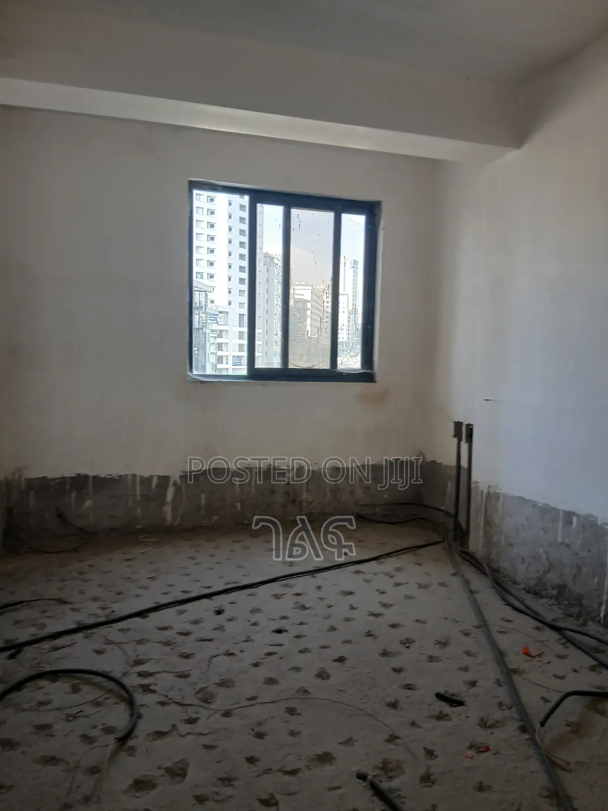 3bdrm Apartment in ባንቪስ ላይ ሰሚ ፊኒሽድ, Bole for sale