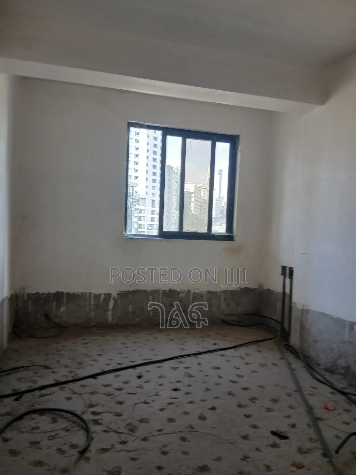 3bdrm Apartment in ባንቪስ ላይ ሰሚ ፊኒሽድ, Bole for sale