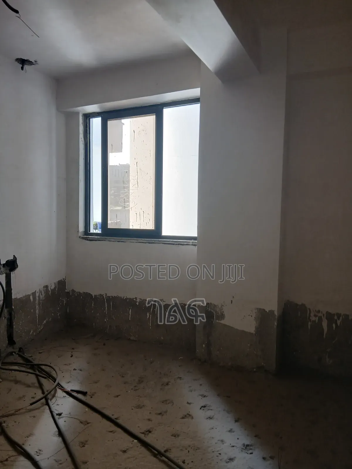 3bdrm Apartment in ባንቪስ ላይ ሰሚ ፊኒሽድ, Bole for sale