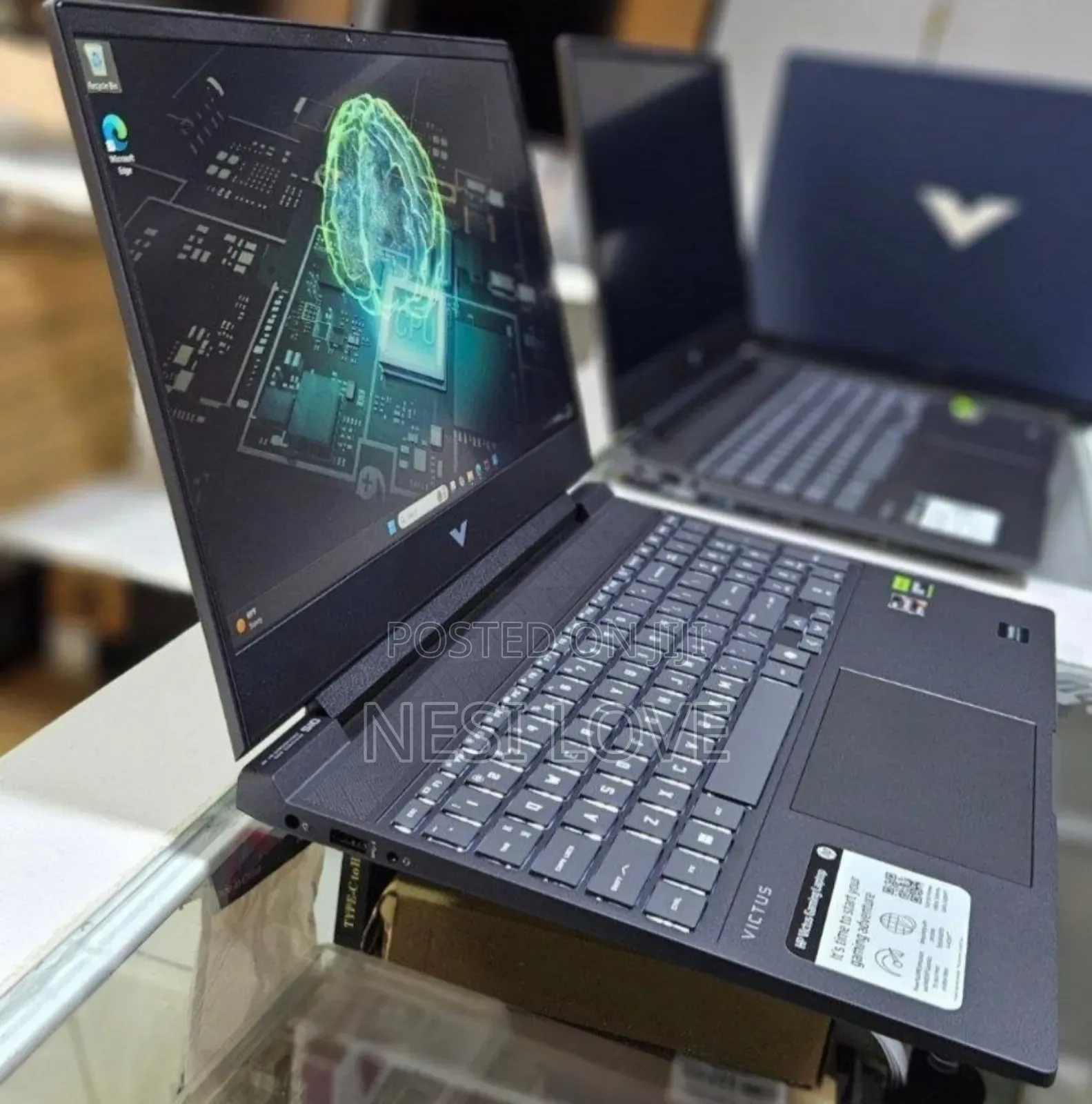 New Laptop HP Victus 15 16GB AMD Ryzen 7 SSD 512GB