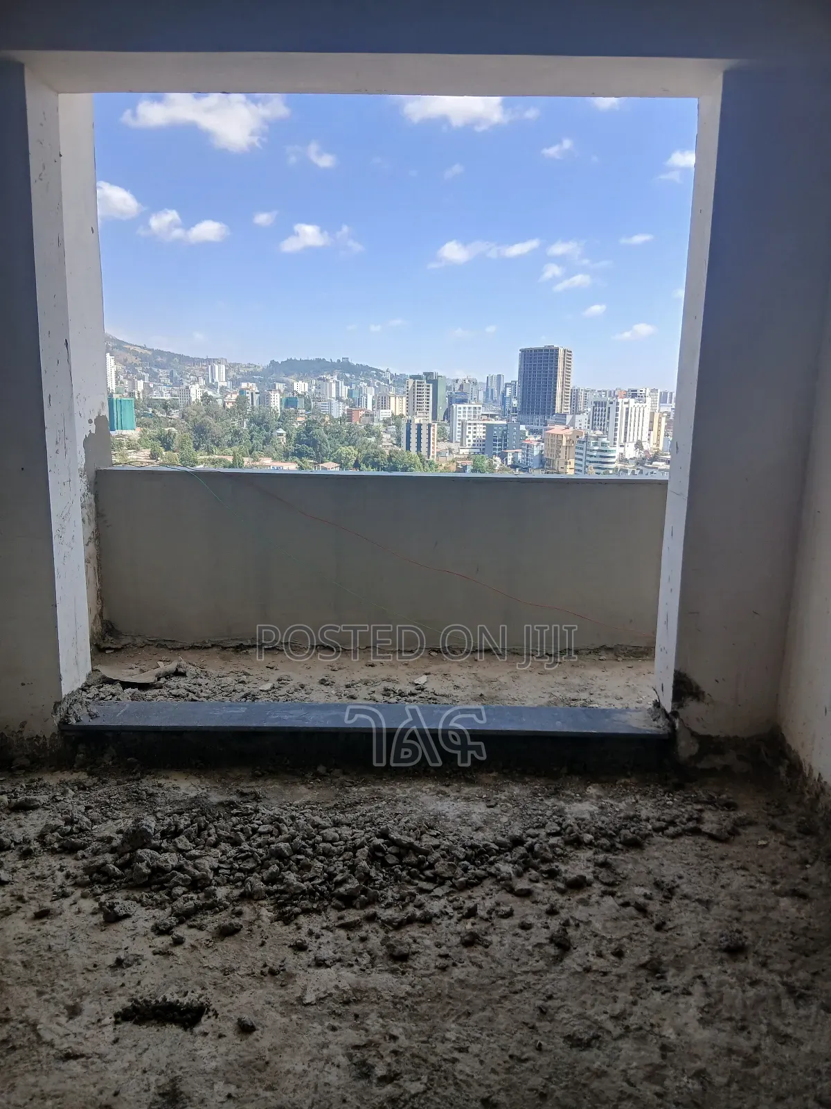 2bdrm Apartment in አስቼኳይ ሽያጭ ካሳንችስ ላይ, Kirkos for sale