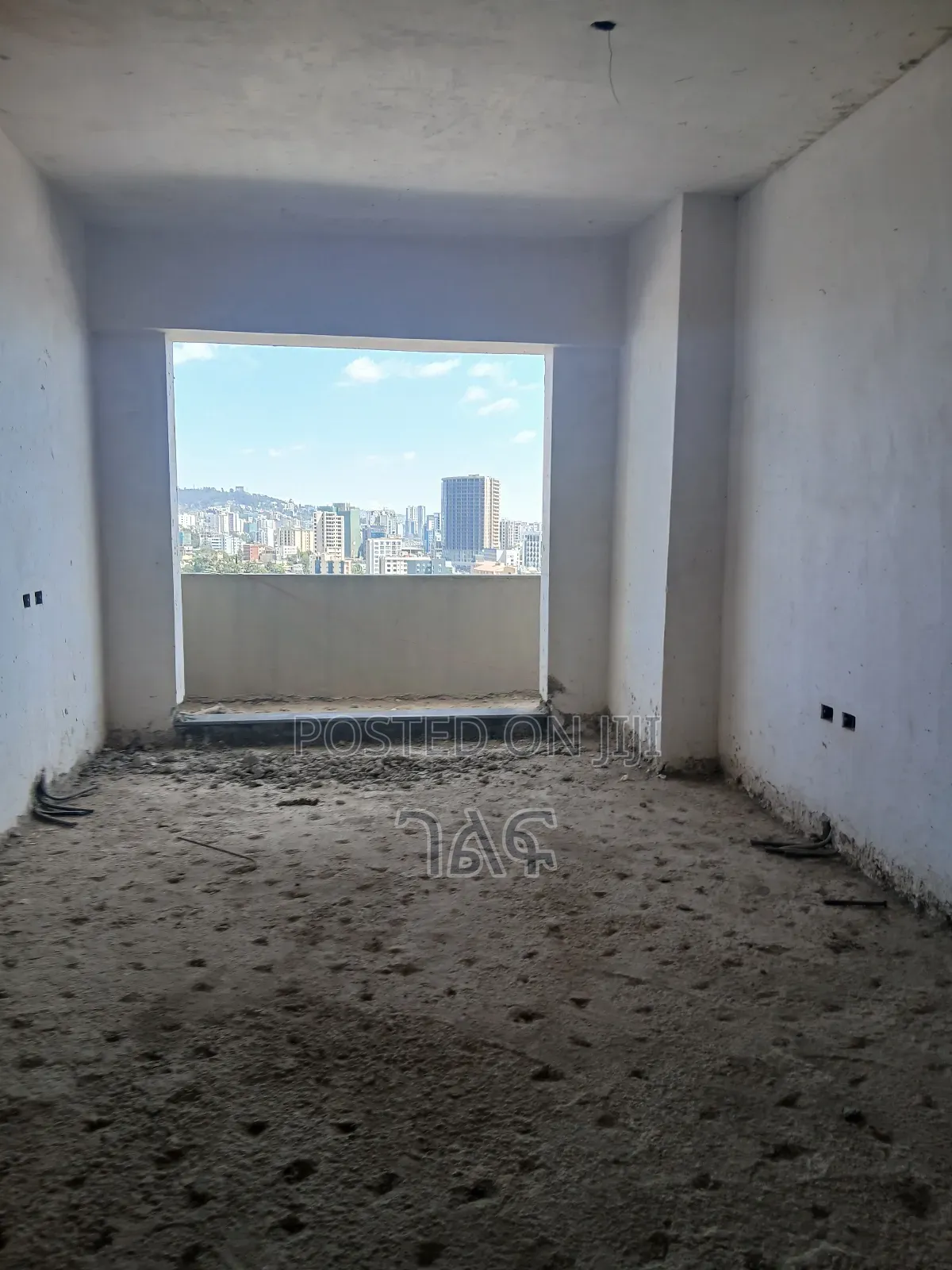 2bdrm Apartment in አስቼኳይ ሽያጭ ካሳንችስ ላይ, Kirkos for sale